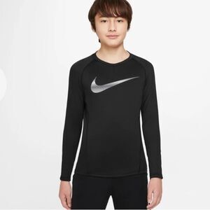 Nike Boys Pro Warm Standard-Fit Logo-Print
Long-Sleeve T-Shirt - Black/white